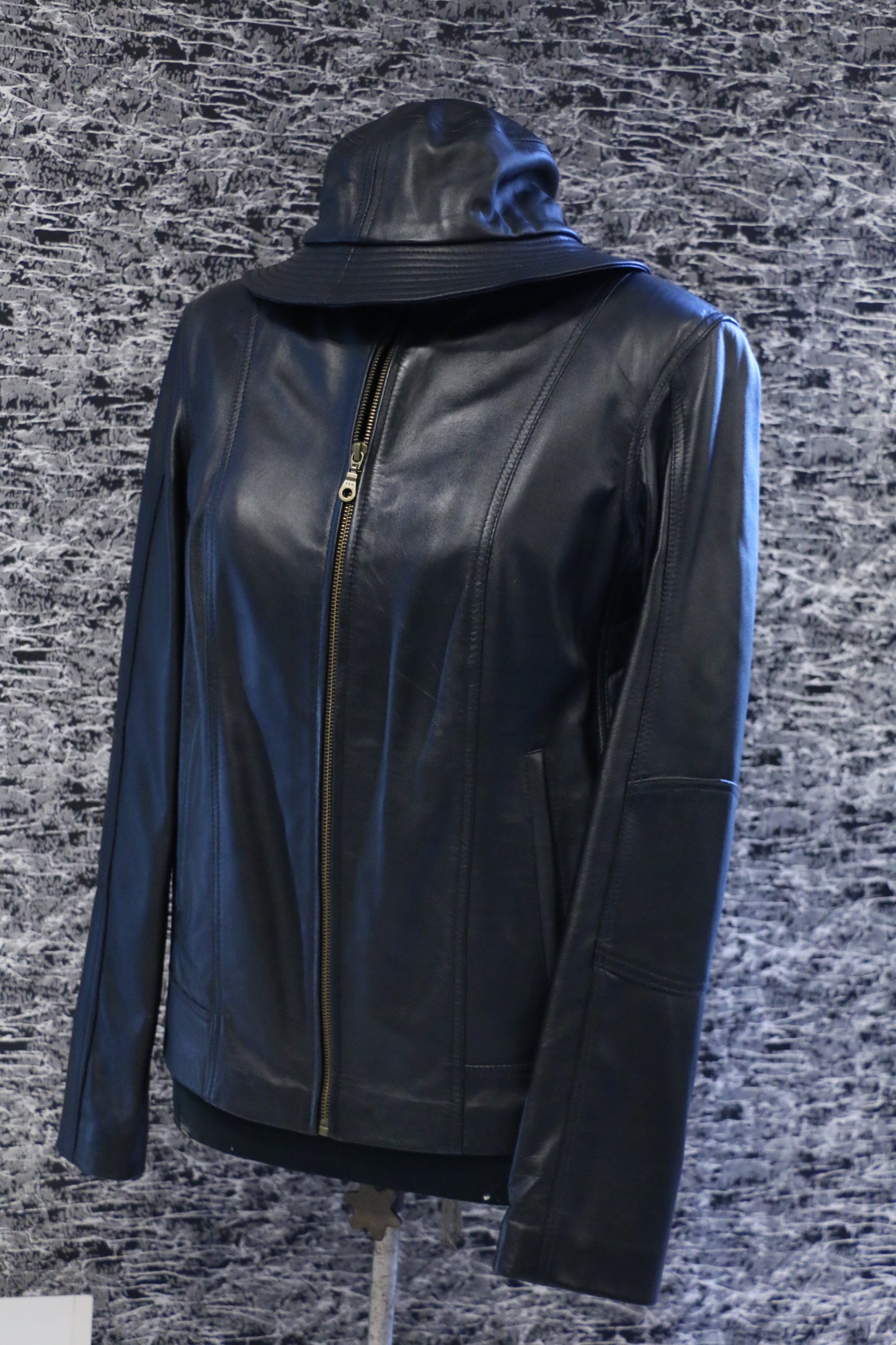 Noir Breeze Leather Women Jacket