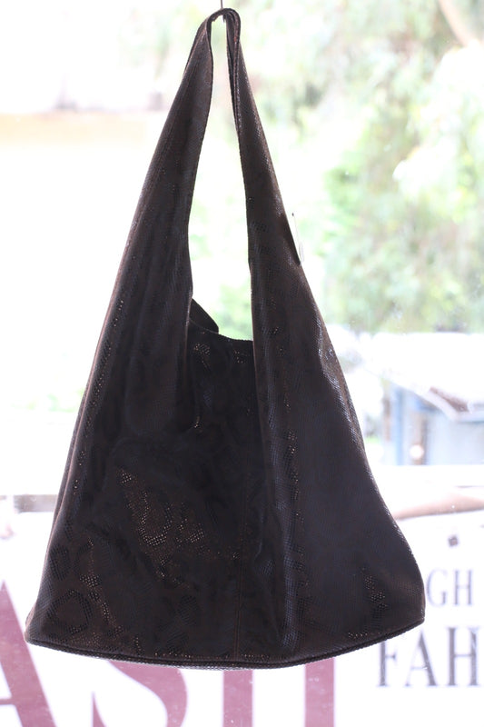 Urban Luxe Shoulder Bag – Black