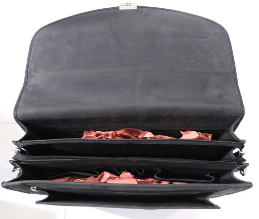 Regal Route – Professional Black Briefcase for Business Meetings