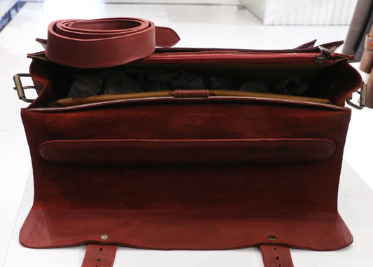 Crimson-Edge Vintage Leather Office Bag