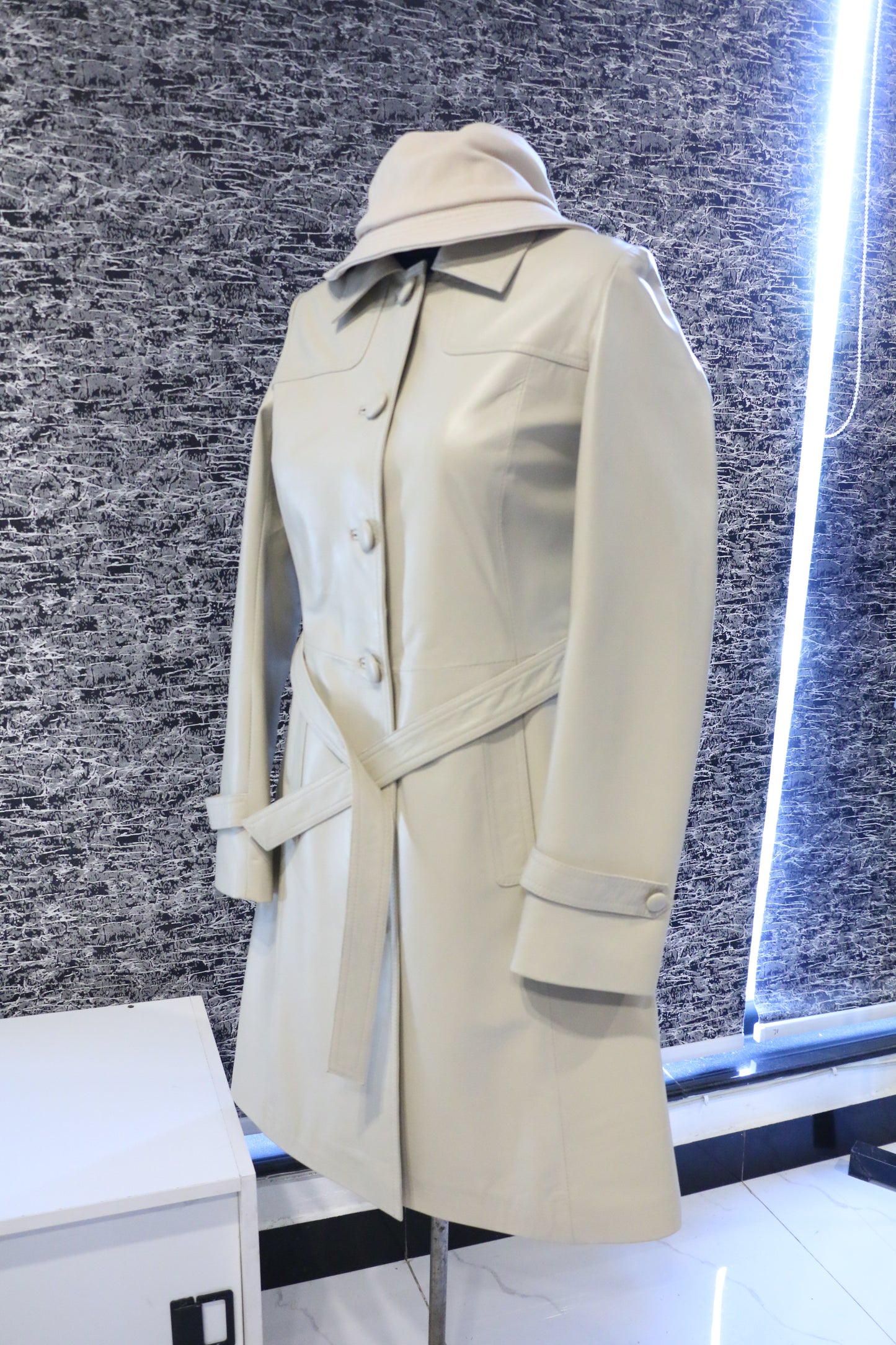 Off-White – Ivory Leather Trench Coat