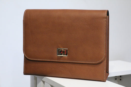 Stylish Women’s Cow Leather Handbag-Brown color