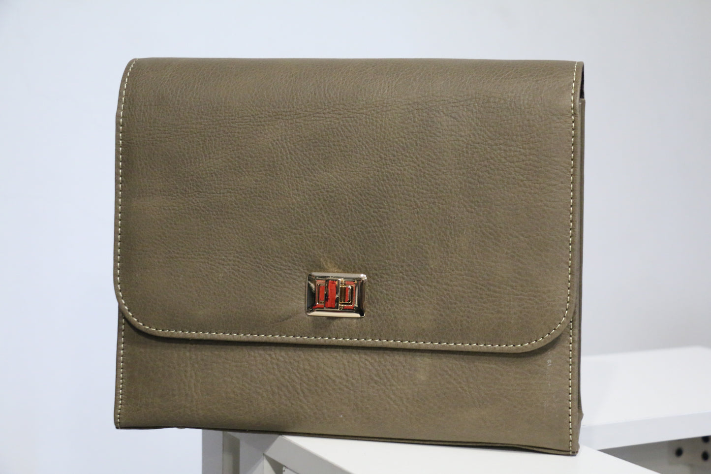 Stylish Women’s Cow Leather Handbag