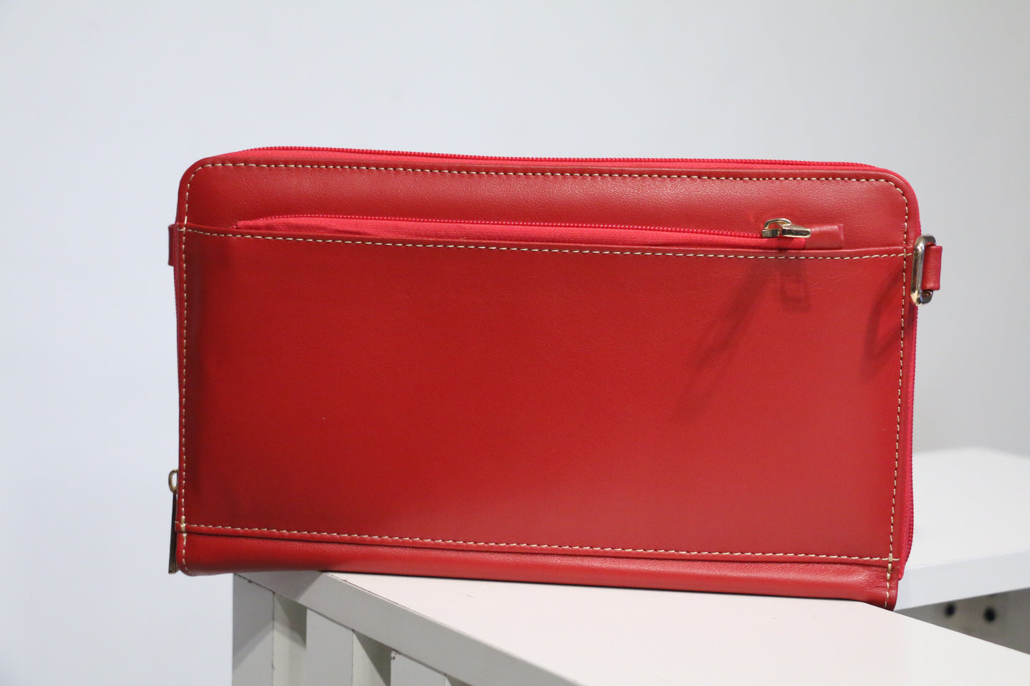 Elegant Red Cow Leather Handbag
