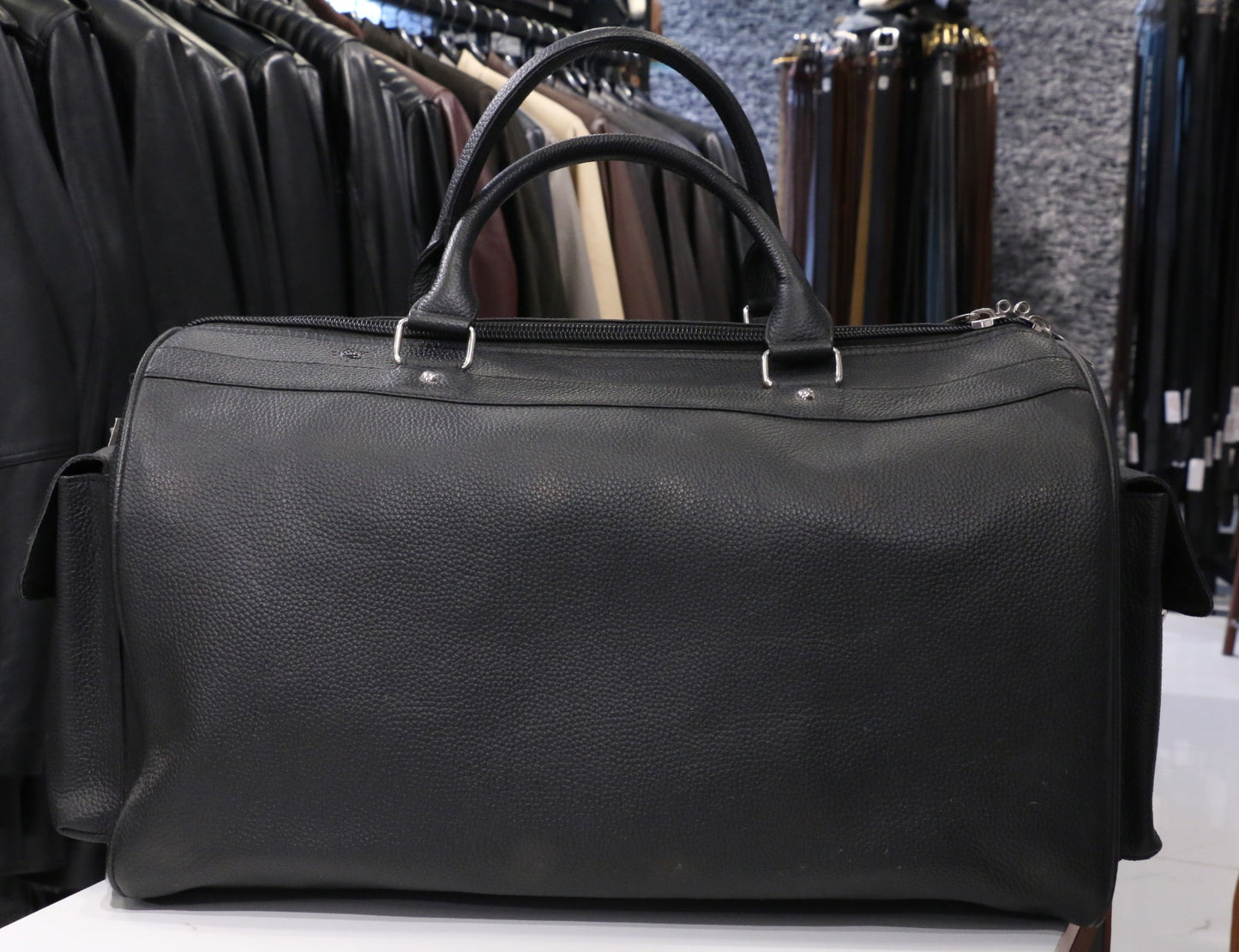 The Midnight Jet – Black Textured Leather Duffle