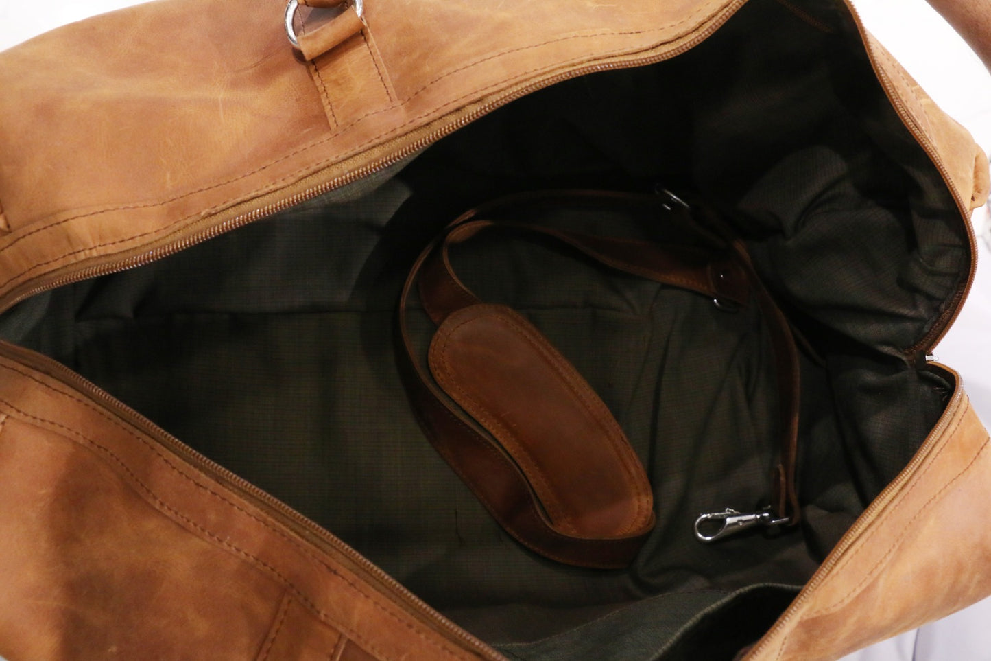 The Heritage Holdall-Scratch-Tan Vintage Duffle